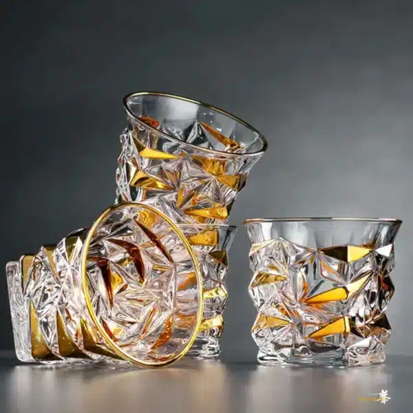 Verre à whisky cristal doré relief anguleux type diamant 12