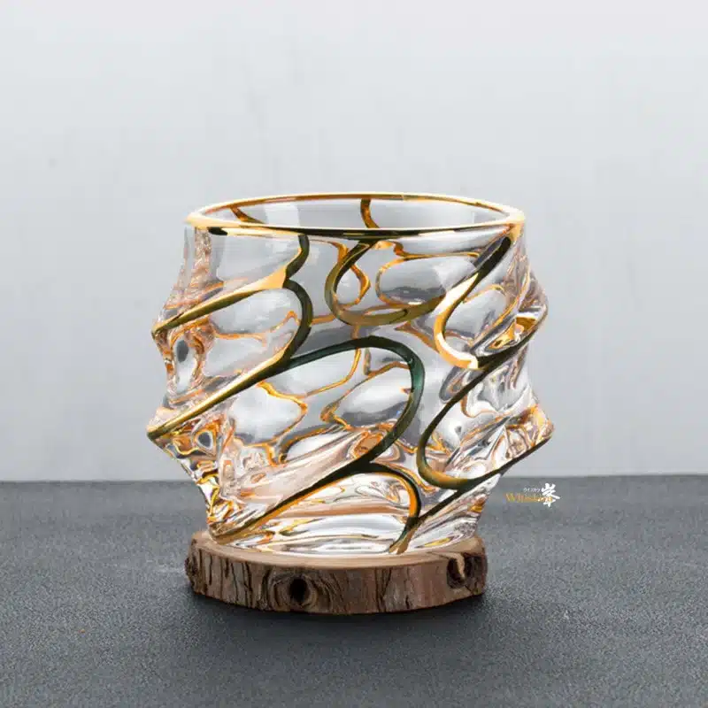 Verre à whisky cristal doré relief anguleux type diamant 17
