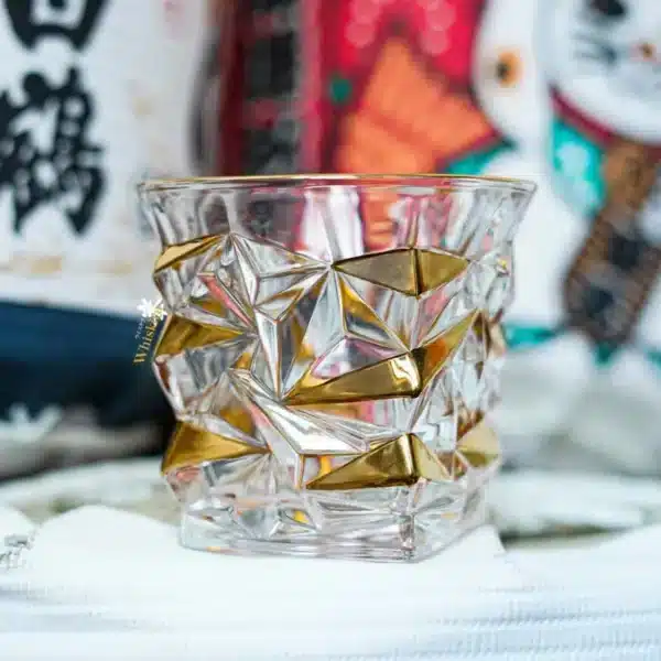 Verre à whisky cristal doré relief anguleux type diamant 21