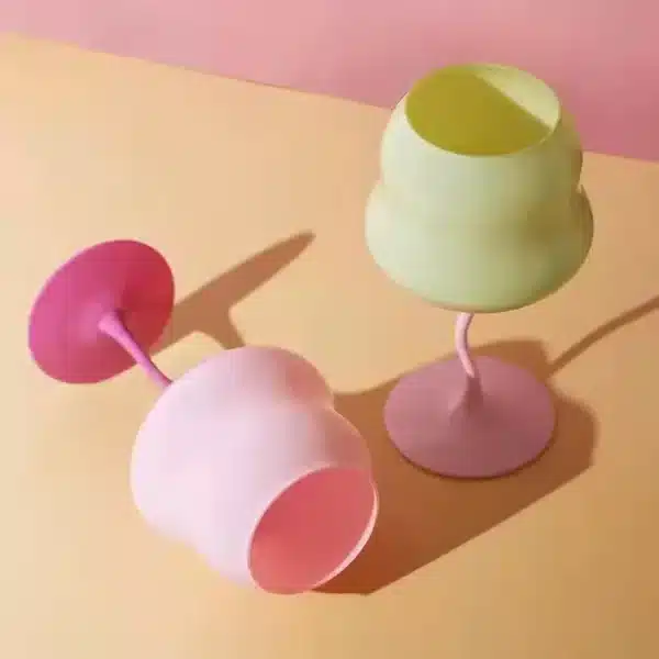 Verre à cocktail 450ml design fantaisie ondulé - rose bonbon 4